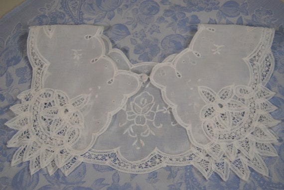 Vintage White Embroidered Battenburg Lace Collar - image 8