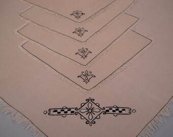 Vintage Square Ecru Embroidered Linen Tablecloth & Napkin Set