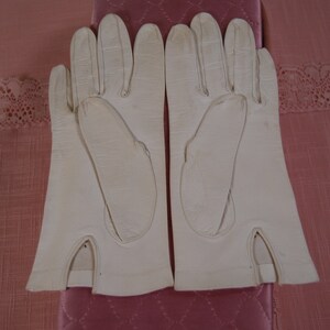 Vintage White Kidskin Leather Gloves, Set of 2 Pair image 2