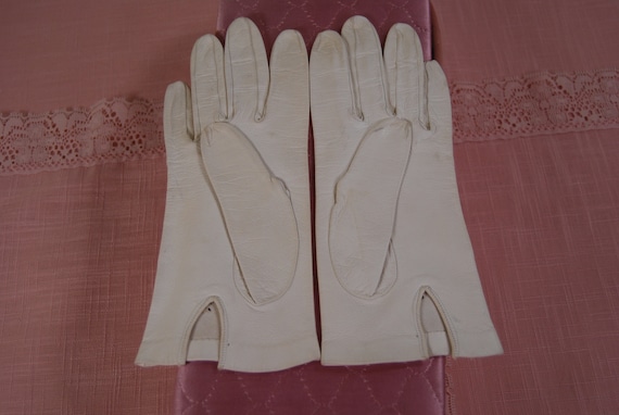 Vintage White Kidskin Leather Gloves, Set of 2 Pa… - image 2