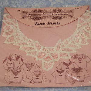 Vintage White Battenburg Lace Collar, NOS in Package