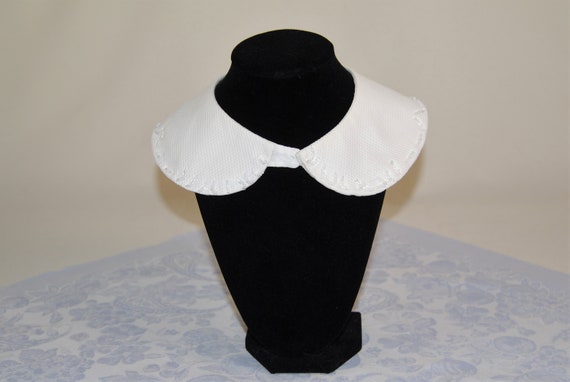 Vintage White Beaded Detachable Peter Pan Collar - image 6