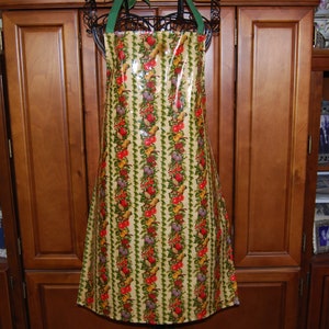 Vintage Oilskin Apron, Portmeirion Pomona Pattern, Made in England