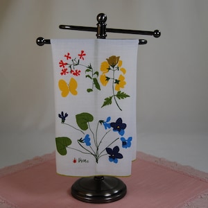 Toalha de convidado com estampa floral vintage Vera
