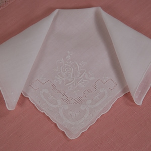 Vintage White Embroidered Wedding Handkerchief, Madeira Portugal 1110