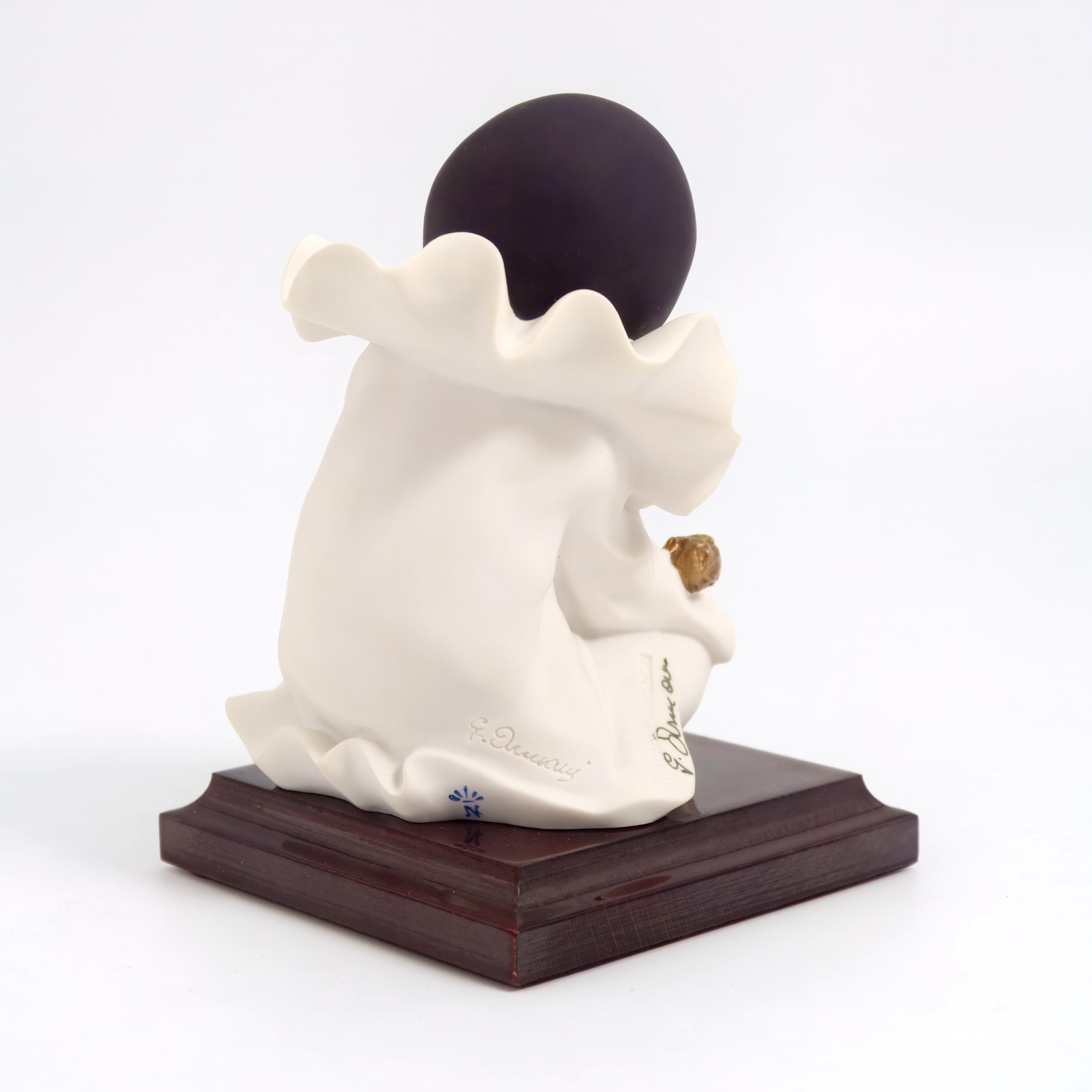 Giuseppe Armani Authentic Vintage Porcelain Figurine Small Pierrot