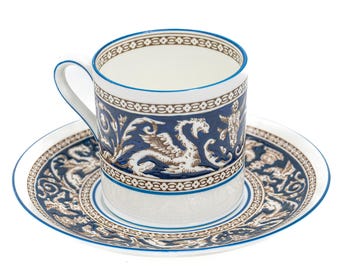 Wedgwood Florentine Dark Blue Demitasse Cups and Saucers - Set of 4 Vintage English Bone China (Bond Shape, 1929-1989)