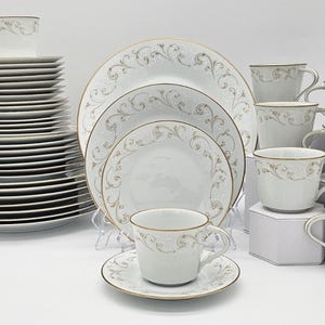 Noritake Duetto 40-teiliges Porzellanset, 8-Gedeck, Vintage-Goldzier, elegantes formelles Speisen, nicht mehr verfügbares Noritake, Brautregistrierungs-Set