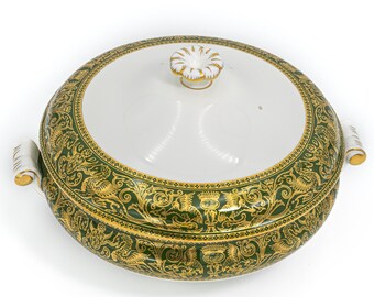 Wedgwood Florentine Green & 22kt Gold Covered Vegetable Dish