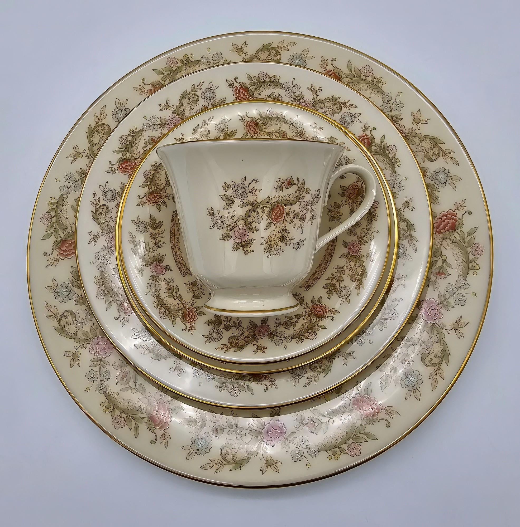レノックス ヘルムズリー | 2人用食器 | 高級陶磁器セット | 花柄と
