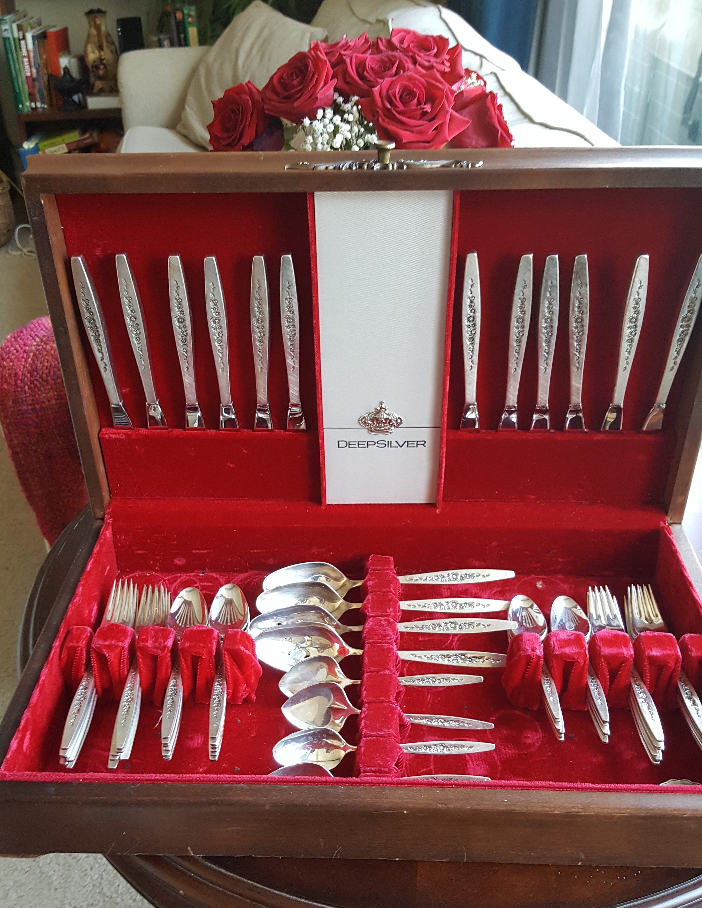 Deep silver shop silverware