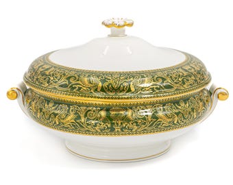 Wedgwood Florentine Green & 22kt Gold Covered Vegetable Dish - Vintage English Bone China (8", Discontinued)