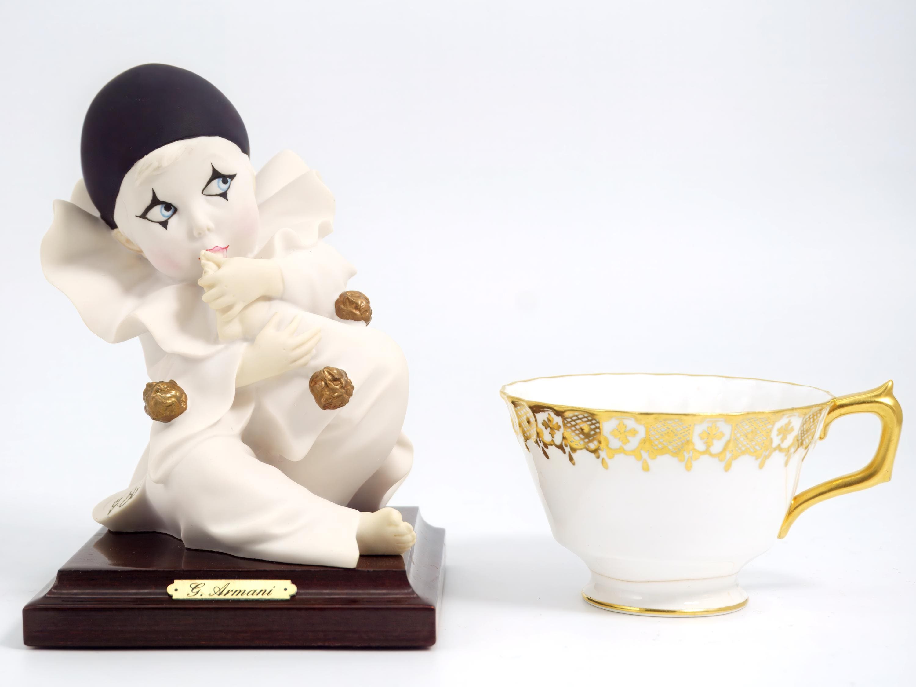 Giuseppe Armani Authentic Vintage Porcelain Figurine Small Pierrot