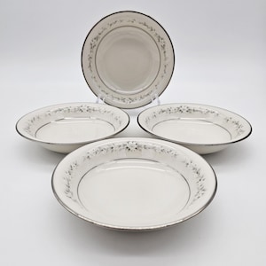 Noritake Heather Fruit/Dessert Bowls, Set of 4, Vintage Floral Pattern, White Flowers Green Leaves, Platinum Trim, Thanksgiving Dinnerware