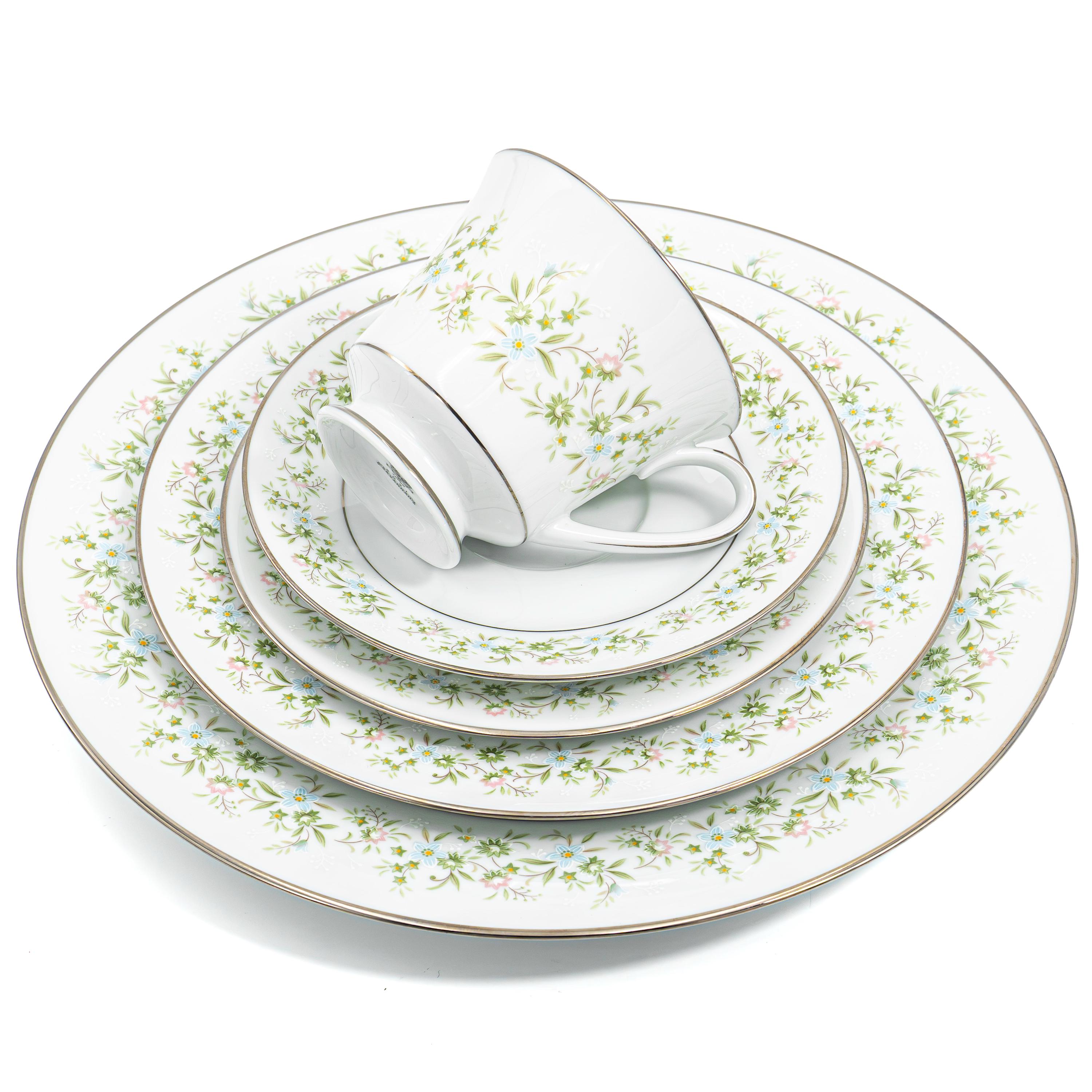 China Set for 8 Noritake Savannah Complete Dinnerware Set 45