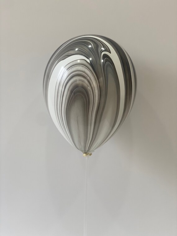 Il_570xn