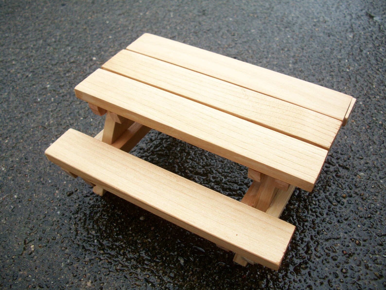 How To Make A Dollhouse Picnic Table at Marvin Rocha blog