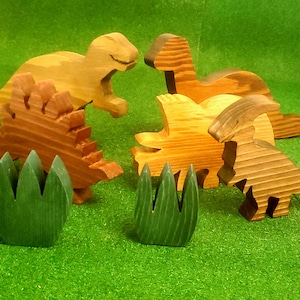 Handmade Wood Toy Dinosaurs - Set of 5 Dinos with 2 &quot;Plants&quot;