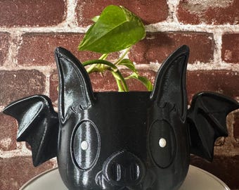 Halloween Bat planter w/ drain holes