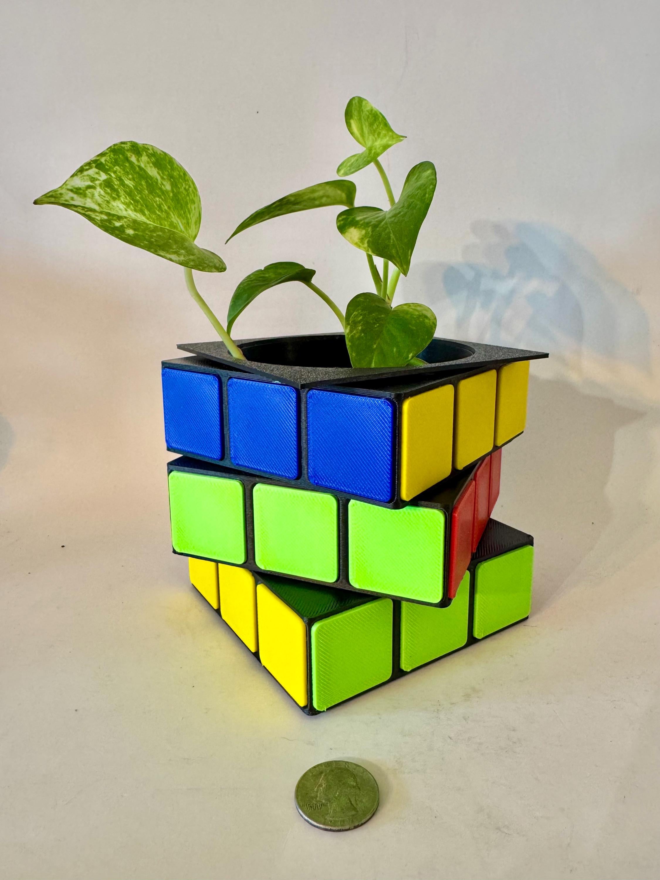 Rubiks Spinning Cube Improved planter gift | Home decoration