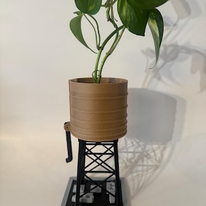 Water tower planter Gift Decoration