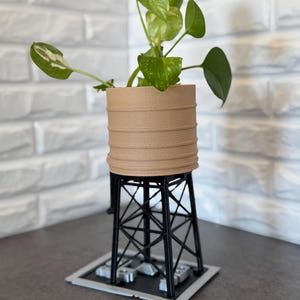 Water tower planter Gift Decoration