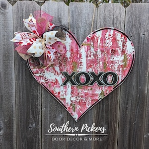 Heart Door Hanger, Abstract Heart, Valentine XOXO Heart Door Hanger, Valentine's Day, Glitter Art, Pallet Knife Art, Valentine Door Hanger