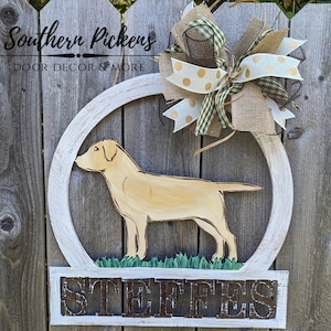 Letrero para puerta con nombre de familia de Labrador Retriever/bienvenido
