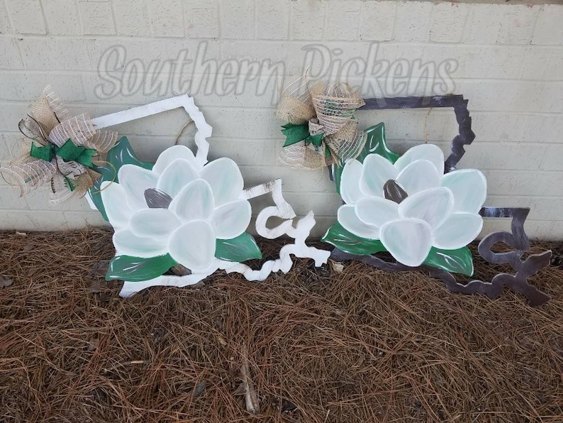 Louisiana Frame Magnolia Door Hanger
