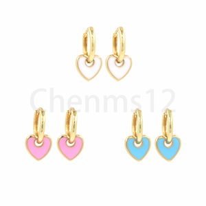 Stile semplice Tre orecchini a cuore, orecchini a smalto a cuore, orecchini rotondi, orecchini in smalto forato riempito in oro 18 carati, fascino in smalto, 19mm