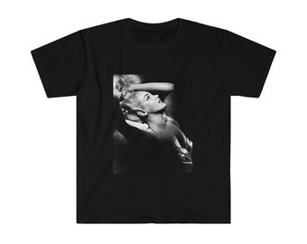 Marilyn Monroe Black 100% Cotton Soft Style UNISEX T-Shirt/Marilyn Monroe T-Shirt/Made in USA!!