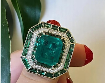 Jumbo Emerald Green Statement Ring, 925 Silver Engagement Jewelry for Love, Unique Gift for Her, Christmas, Wedding, Valentines, Birthday