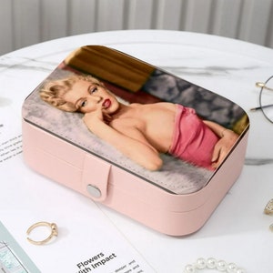 Beautiful Marilyn Monroe Unique Pink Cruelty Free Leather Jewelry/Gift Box Collection