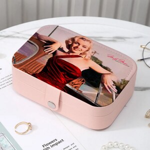 Beautiful Marilyn Monroe Unique Pink Cruelty Free Leather Jewelry/Gift Box Collection