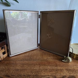 Vintage Brass Bi-fold Dual Picture Frame Double Folding Hinged 8x10
