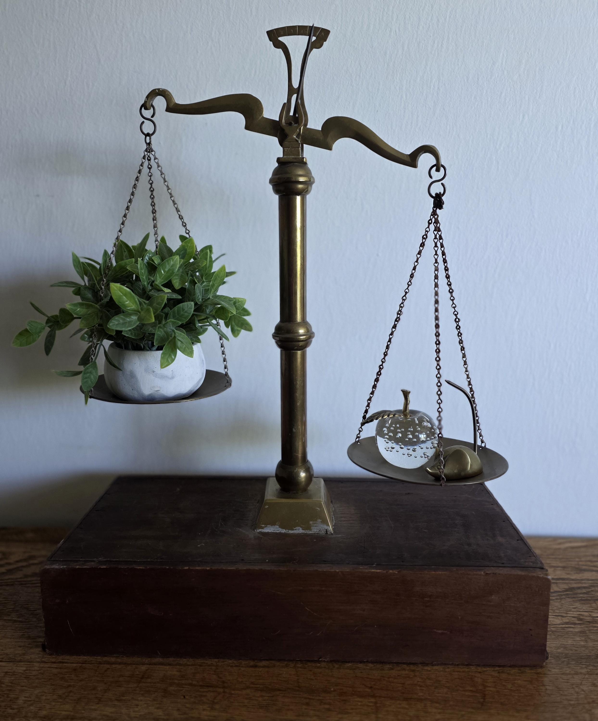 Antique balance scale - Etsy 日本