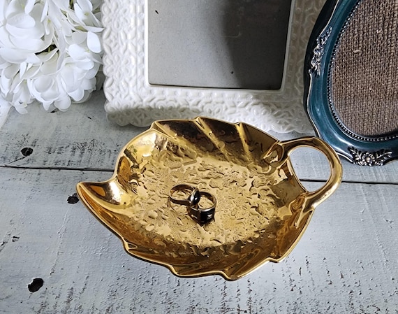 Vintage Holley Ross Distinguished China 22K Gold Leaf Trinket