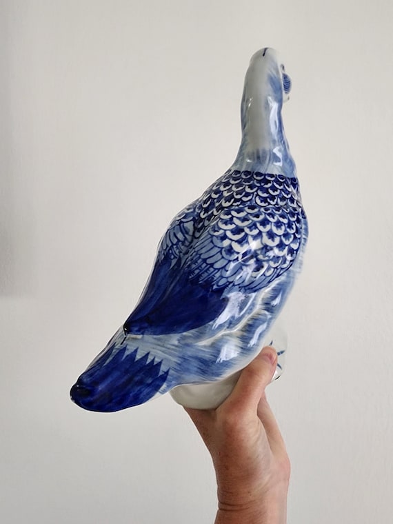 ヴィンテージの大型陶器製アヒル鳥コバルトブルー＆ホワイト手描き