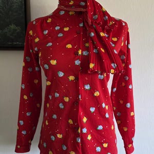 Vintage Retro 70s EccoBay Women&#39;s Red Floral Pussybow Tie Long Sleeve Button Blouse Sz S/M