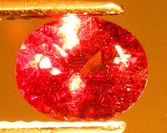 Shola Vrai 3,77 Carats Naturelle Rose Rouge Rubis de Madagascar