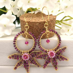 Pink Flower Hoop Earrings Dangle, Boho Gold Wire Wrapped Earrings for Women, Handmade Seed Beads Earrings, Statement Jewelry Gift for Her
