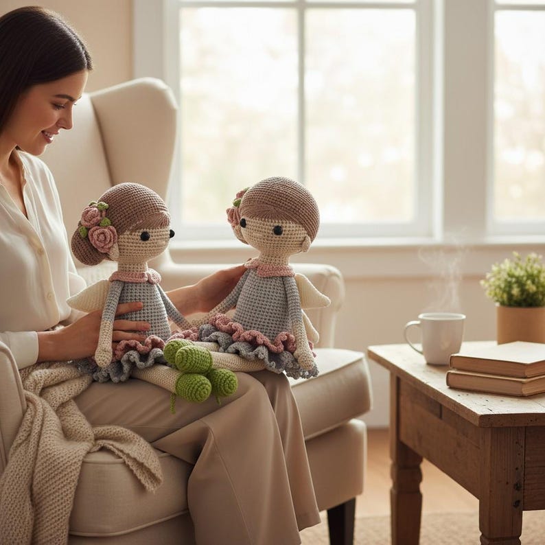 Patroon gehaakte feeënpop, amigurumi meisje met vleugels pdf afbeelding 2