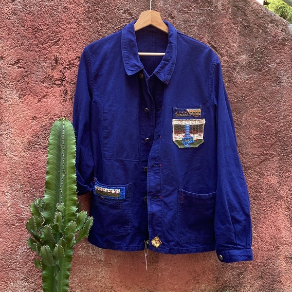 Veste bleu de travail upcycling, revisitée, customisée, brodée, veste bleue vintage revisitée, Les Cousardes®