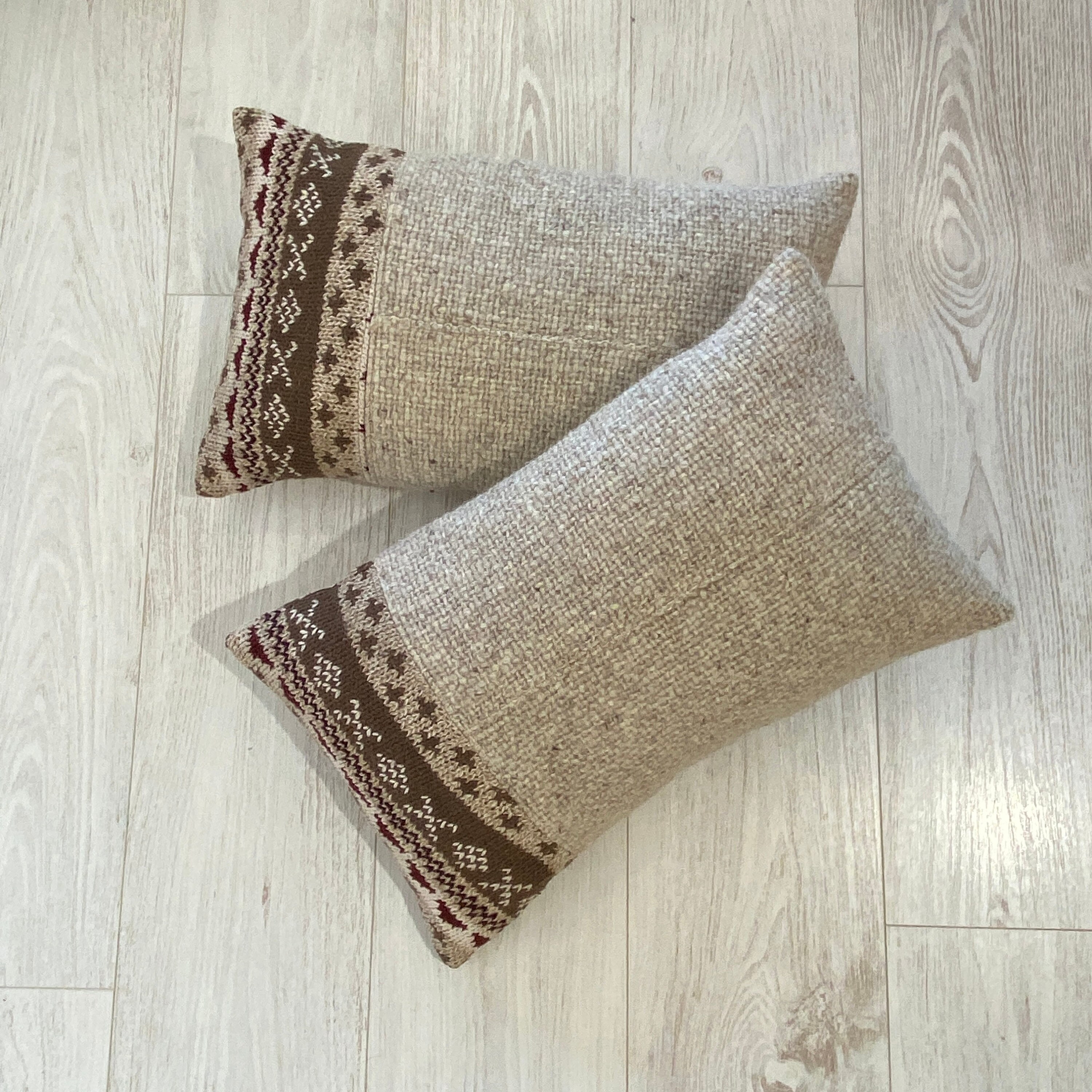 2 Coussins Upcycling Tricot Laine - Rétro Vintage Lainage Pièces Uniques Les Cousardes®