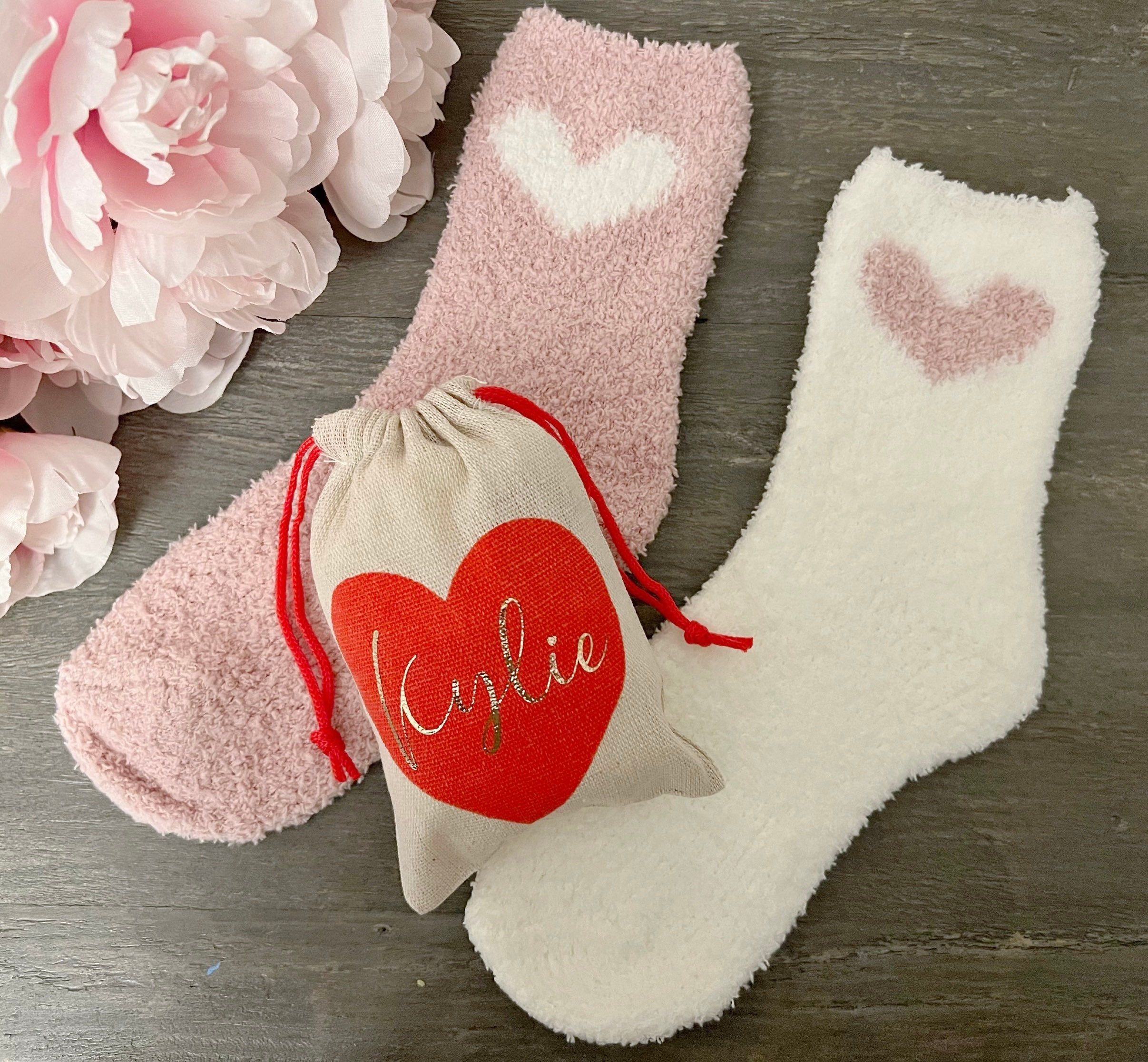 Size 12 Fuzzy Socks, Women