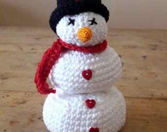 Bonhomme de neige crocheté à la main