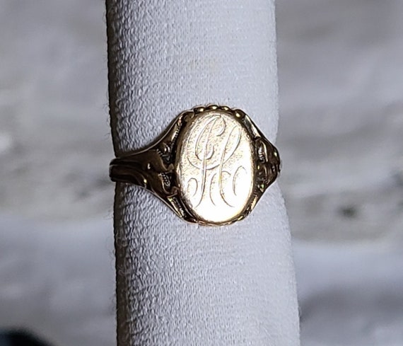 Art Nouveau Signet Ring 14K Yellow Gold - image 10