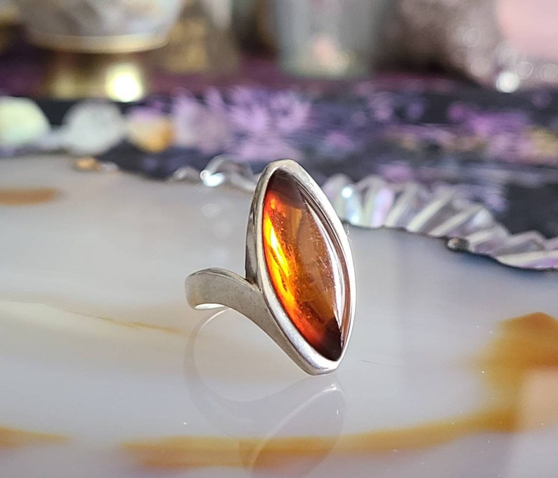 Vintage Baltic Amber Sterling Silver Ring Natural Gemstone