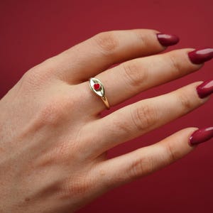14K Gelbgold Rubin Evil Eye Ring für Frauen - Juli Birthstone Schmuck Geschenk, Zierlicher Roter Edelstein Schutzring, Rubin Augenring
