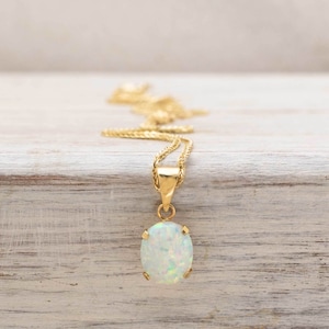 Oval Opal Necklace, White Opal Pendant, Opal Jewelry, Bridal Jewelry 14K Gold, Solid Gold Wedding Jewelry, Gemstone Necklace, Fine Jewelry